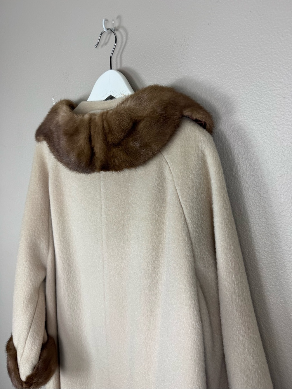 Forstmann tan Wool Penny Lane Coat Real Mink Fur Trim - Picture 11 of 16